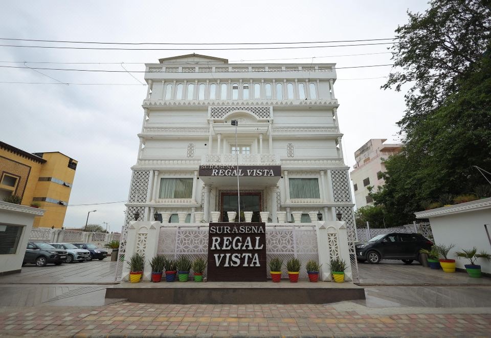 هتل سوراسنا رگال ویستا